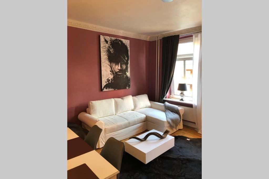 Appartamento Perfekter Altbaucharme In Zentraler Lage ! Kiel Esterno foto